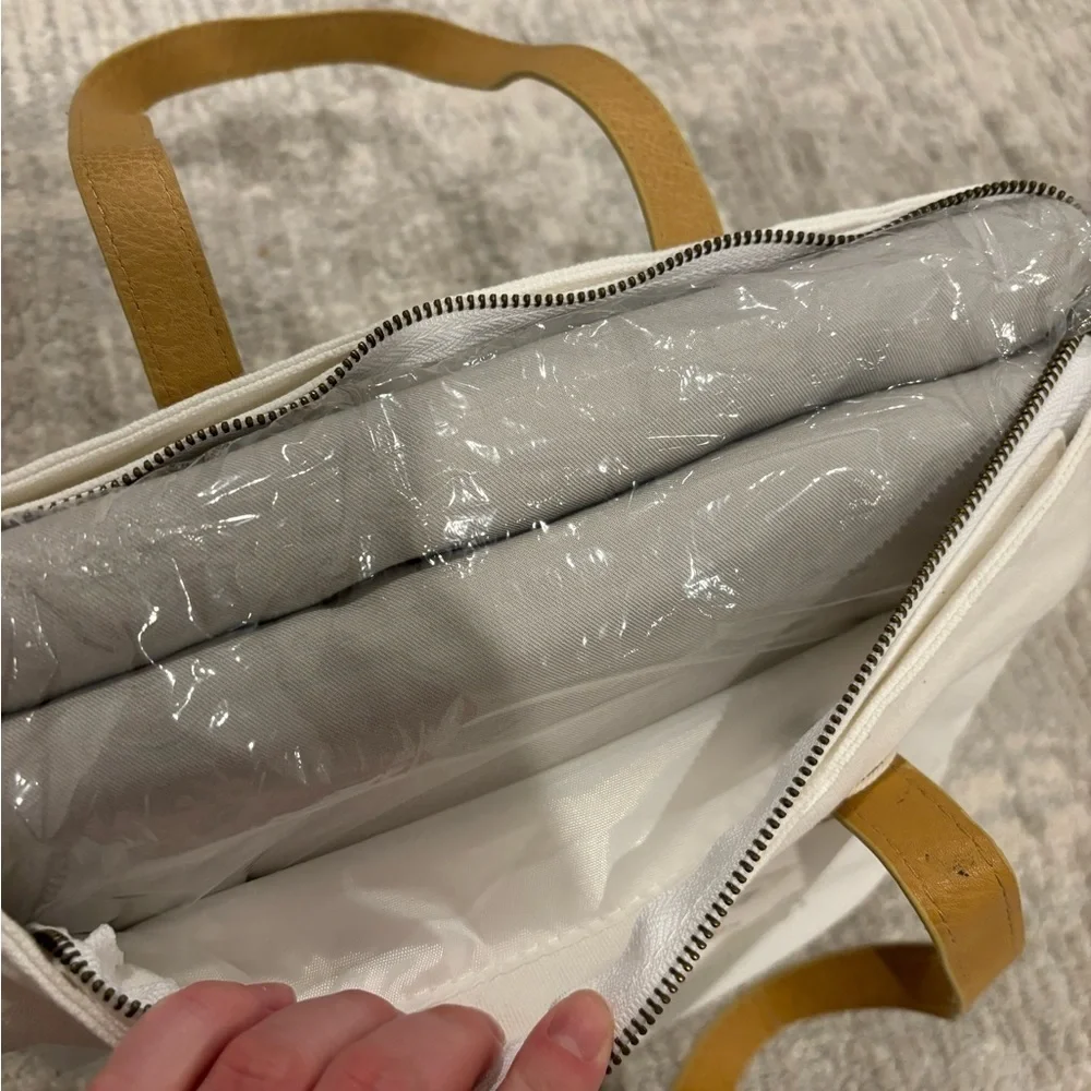NWT Cozy Earth Linen Bamboo Duvet Cover